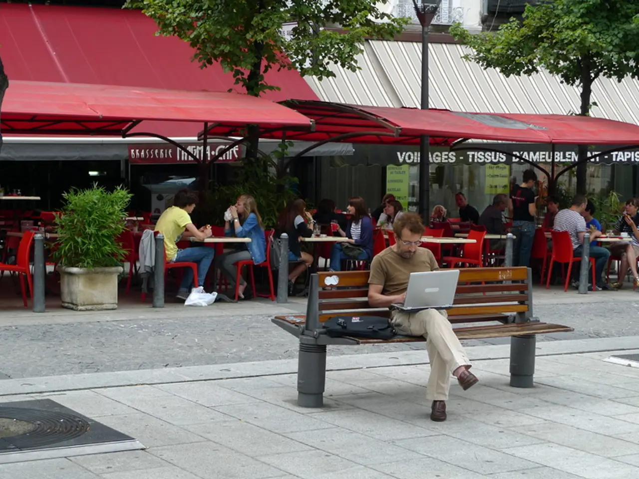 UAE resident scores Dh100,000 lottery win, shares unusual techniques he utilized in picking numbers