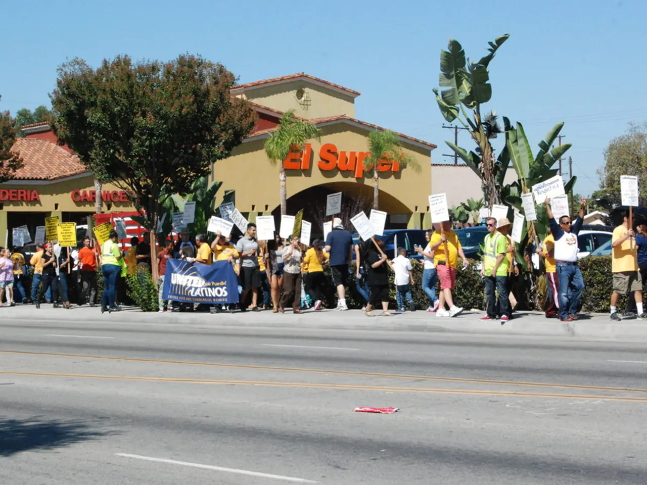 Upcoming Local Elections in 2025 featuring CDU assembly alongside Thuringian's Premier Minister